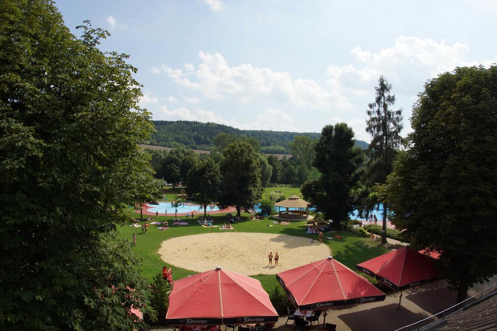Waldhotel Bad Bibra Buitenkant foto