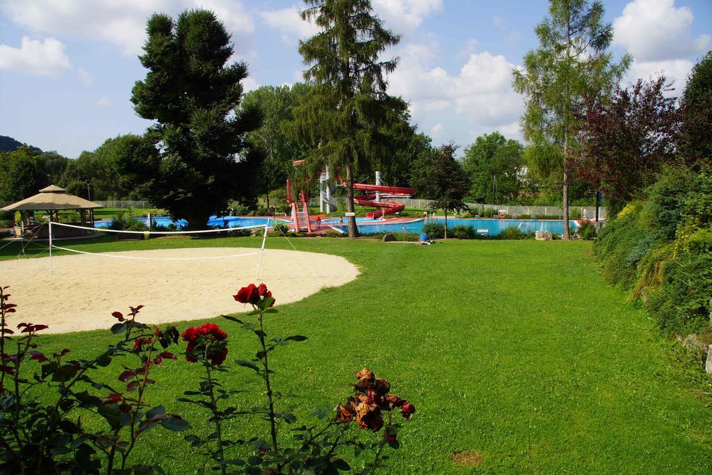 Waldhotel Bad Bibra Buitenkant foto